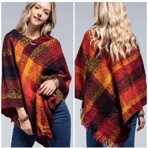Pumpkin Spice Boucle V-Neck Yarn Plaid Pancho Shawl Fringe Brand New
